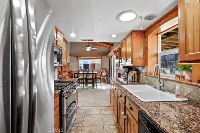 17657 Hayes Avenue, Lake Elsinore, CA 92530