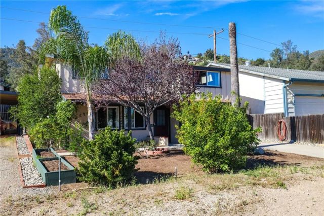 17657 Hayes Avenue, Lake Elsinore, CA 92530