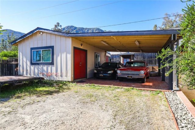 17657 Hayes Avenue, Lake Elsinore, CA 92530