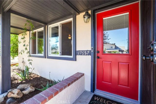 17657 Hayes Avenue, Lake Elsinore, CA 92530