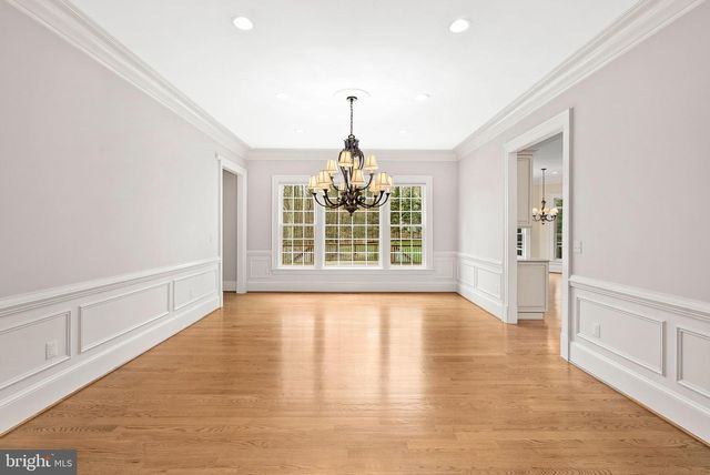 11913 CHAPEL RD, Clifton, VA 20124