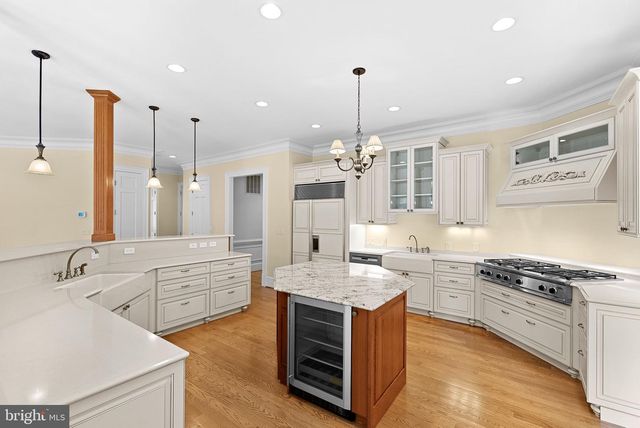 11913 CHAPEL RD, Clifton, VA 20124
