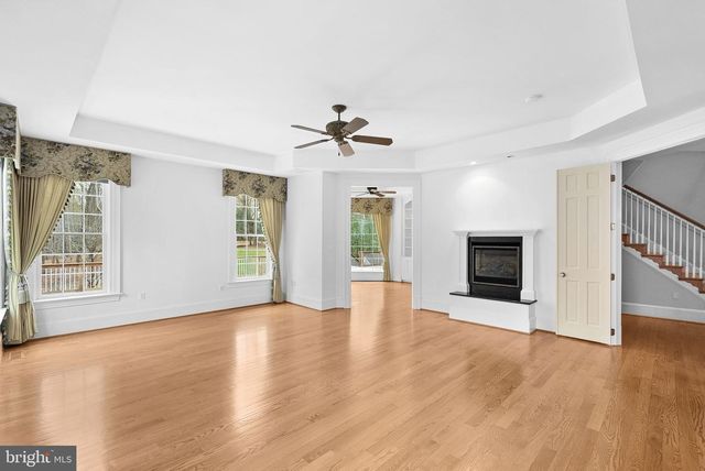 11913 CHAPEL RD, Clifton, VA 20124
