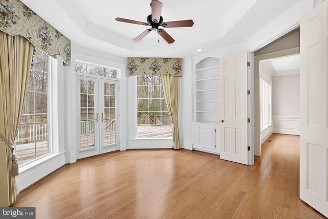 11913 CHAPEL RD, Clifton, VA 20124