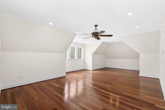 11913 CHAPEL RD, Clifton, VA 20124