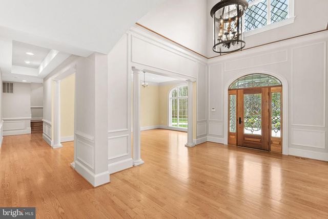 11913 CHAPEL RD, Clifton, VA 20124