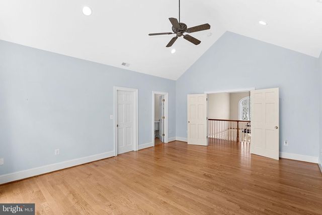 11913 CHAPEL RD, Clifton, VA 20124