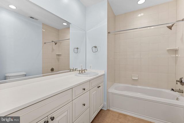 11913 CHAPEL RD, Clifton, VA 20124