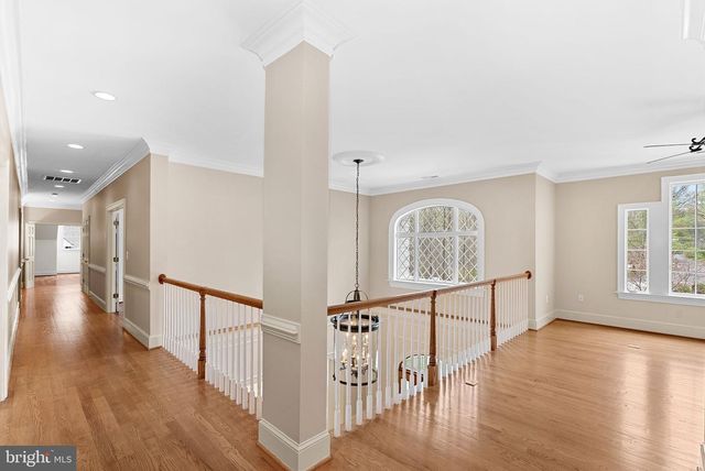 11913 CHAPEL RD, Clifton, VA 20124