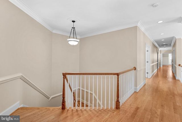 11913 CHAPEL RD, Clifton, VA 20124