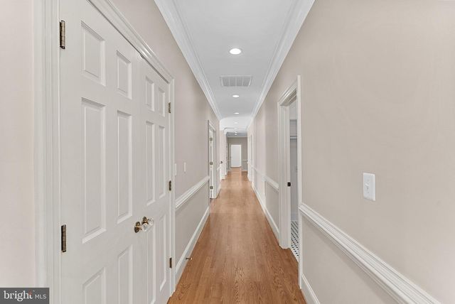 11913 CHAPEL RD, Clifton, VA 20124