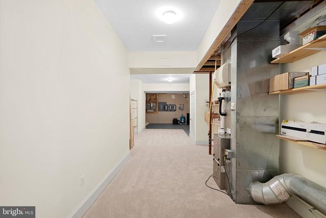 11913 CHAPEL RD, Clifton, VA 20124