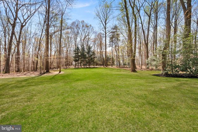 11913 CHAPEL RD, Clifton, VA 20124