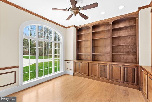 11913 CHAPEL RD, Clifton, VA 20124