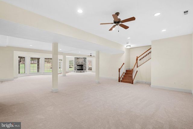 11913 CHAPEL RD, Clifton, VA 20124