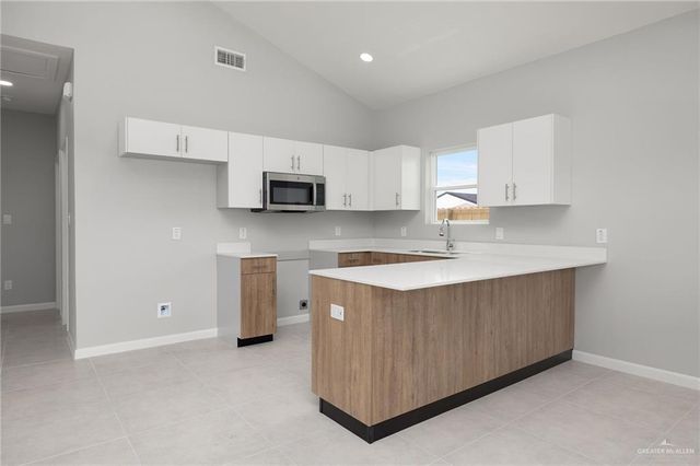 800 Oriole Road, Weslaco, TX 78596