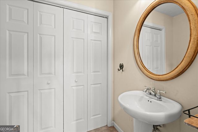 9700 S Helton Road, Winston, GA 30187