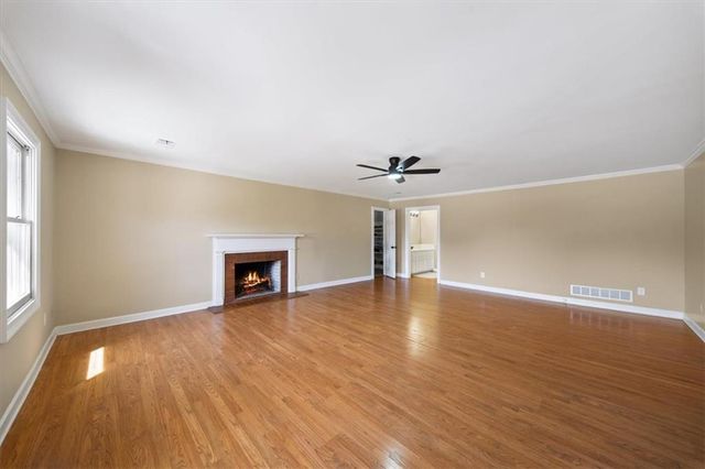 130 Victoria Drive, Fayetteville, GA 30214