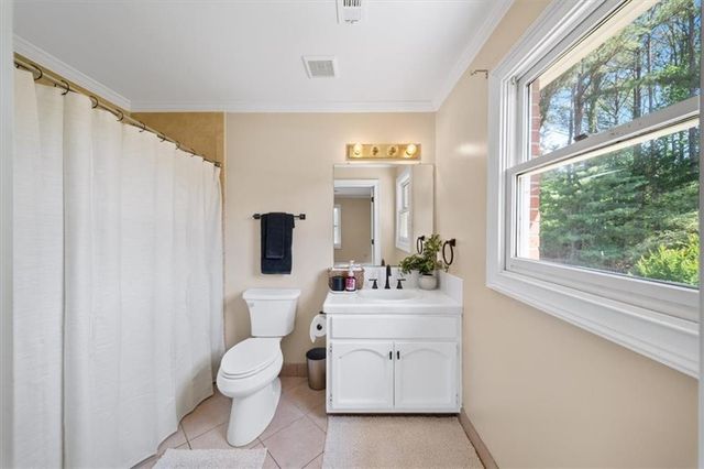130 Victoria Drive, Fayetteville, GA 30214