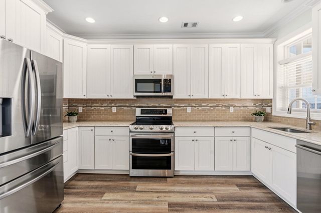 291 W Second St., Ocean Isle Beach, NC 28469