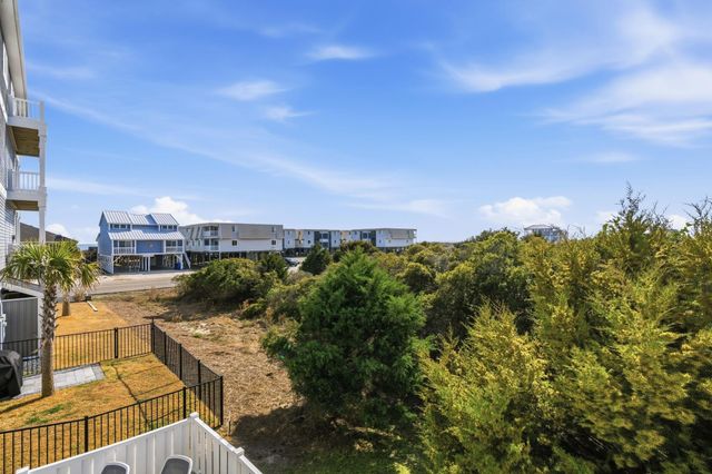291 W Second St., Ocean Isle Beach, NC 28469