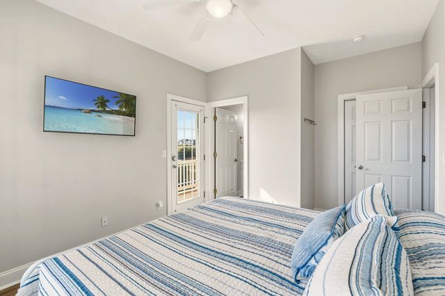 291 W Second St., Ocean Isle Beach, NC 28469