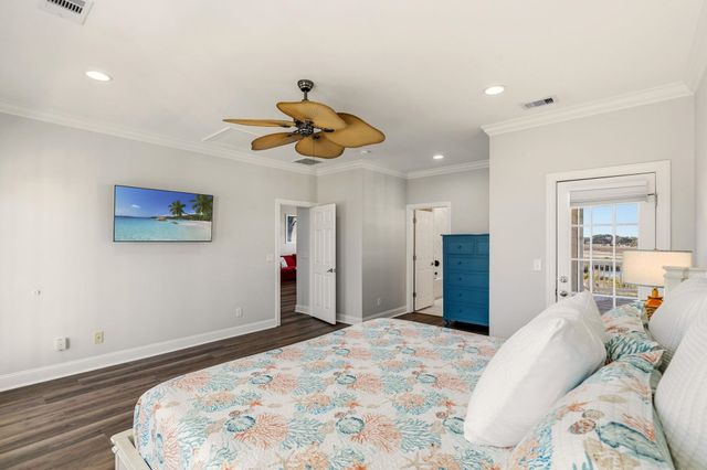 291 W Second St., Ocean Isle Beach, NC 28469