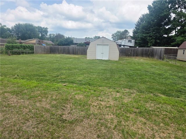 8206 Meadowlark Drive, Carlisle, OH 45005