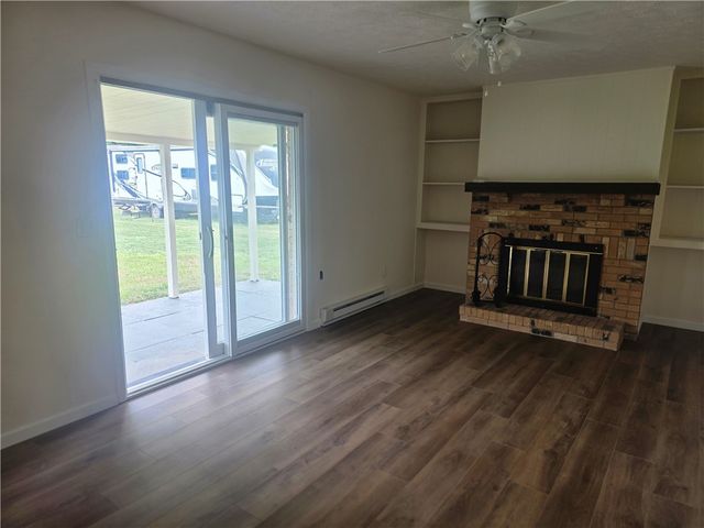 8206 Meadowlark Drive, Carlisle, OH 45005
