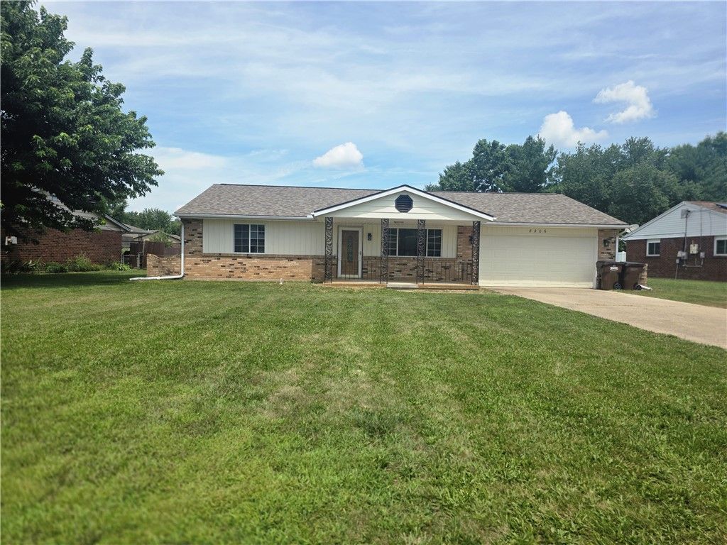 8206 Meadowlark Drive, Carlisle, OH 45005