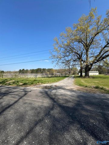 1485 County Road 156, Town Creek, AL 35672