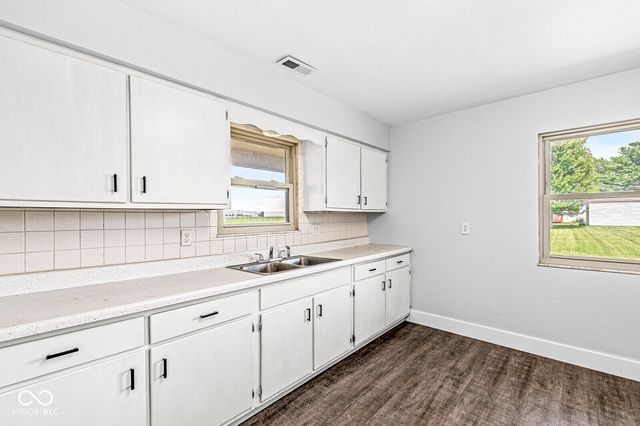 4305 E 550 S, Lebanon, IN 46052