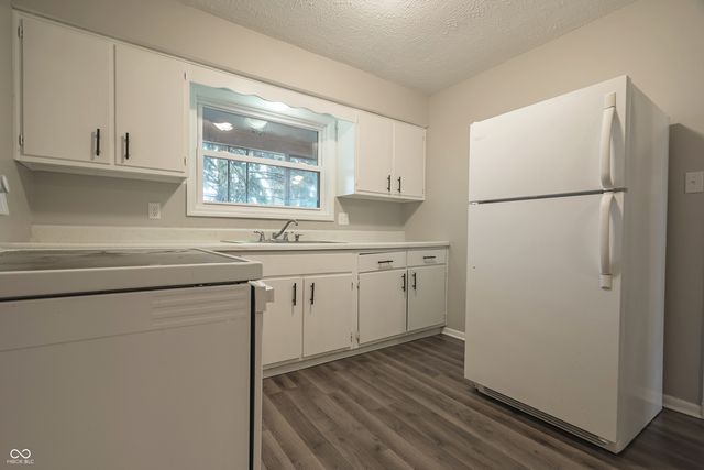 4305 E 550 S, Lebanon, IN 46052