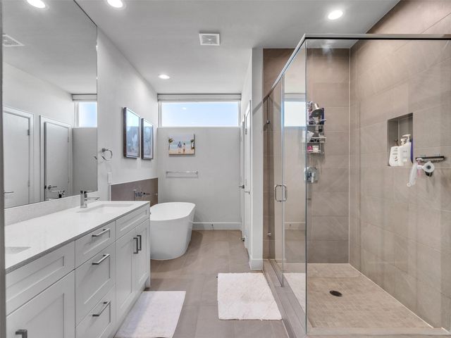 5702 Rucio Lane, Houston, TX 77092