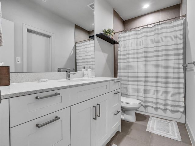 5702 Rucio Lane, Houston, TX 77092