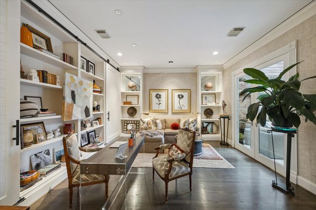 2623 Sutton Court, Houston, TX 77027