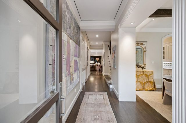 2623 Sutton Court, Houston, TX 77027
