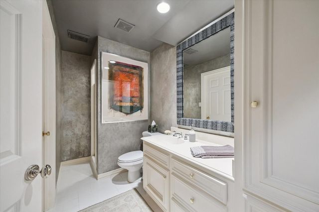 2623 Sutton Court, Houston, TX 77027