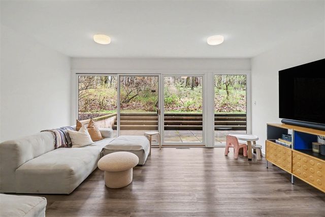 2353 Blueberry Lane, Ann Arbor, MI 48103