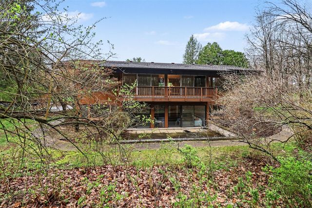 2353 Blueberry Lane, Ann Arbor, MI 48103