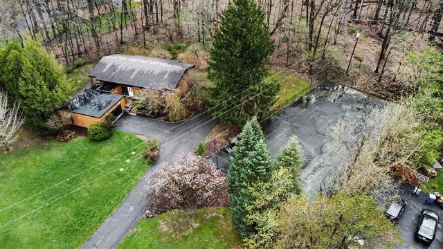 2353 Blueberry Lane, Ann Arbor, MI 48103