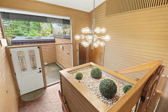 2353 Blueberry Lane, Ann Arbor, MI 48103