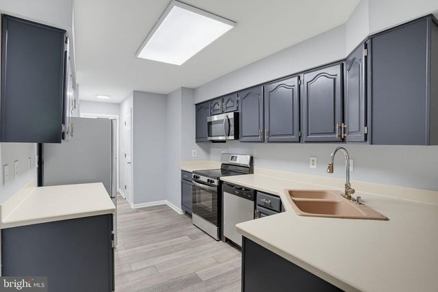32 FAIRWAY CT, Dover, DE 19901