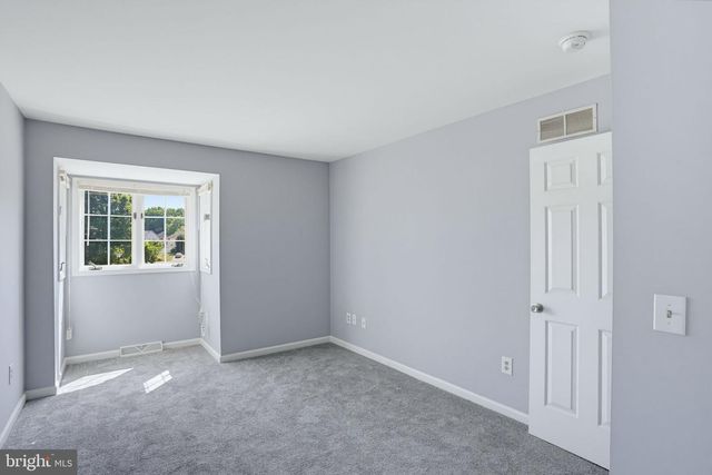 32 FAIRWAY CT, Dover, DE 19901