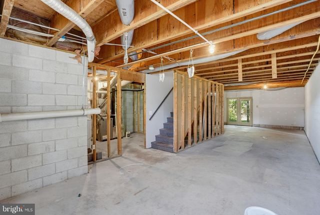 32 FAIRWAY CT, Dover, DE 19901