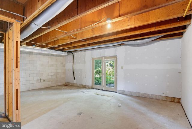 32 FAIRWAY CT, Dover, DE 19901