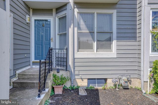 32 FAIRWAY CT, Dover, DE 19901