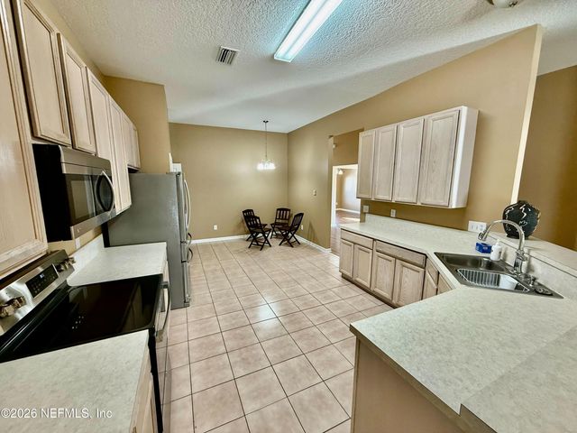 708 SHARON Court, St. Johns, FL 32259