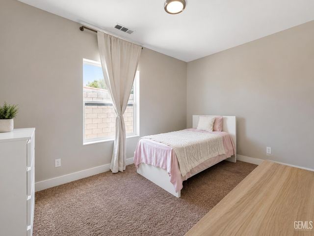 11001 Aimee Way, Bakersfield, CA 93312