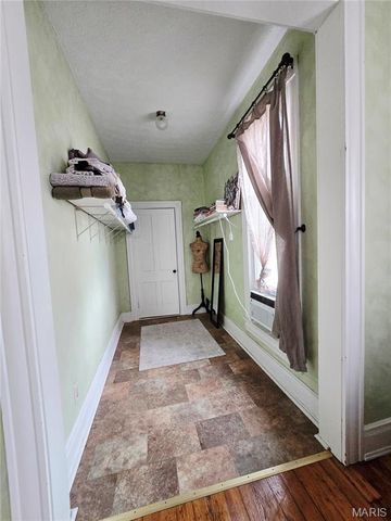 437 E 4th Street, Alton, IL 62002